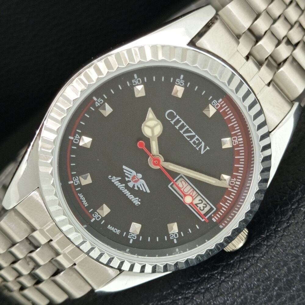Vintage 1999 Citizen Automatic Mens Silver Watch W/daydate & Red accents